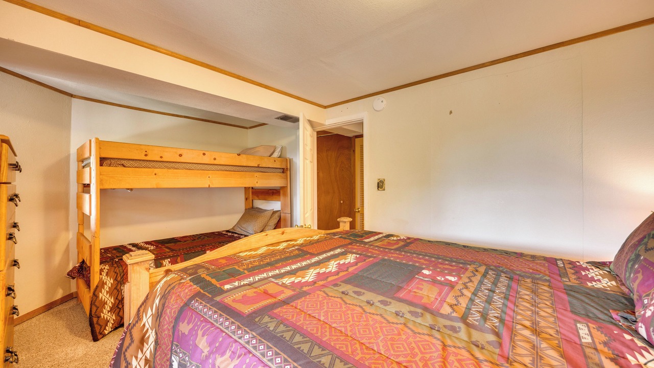 Photo of Bedroom in Spring Valley