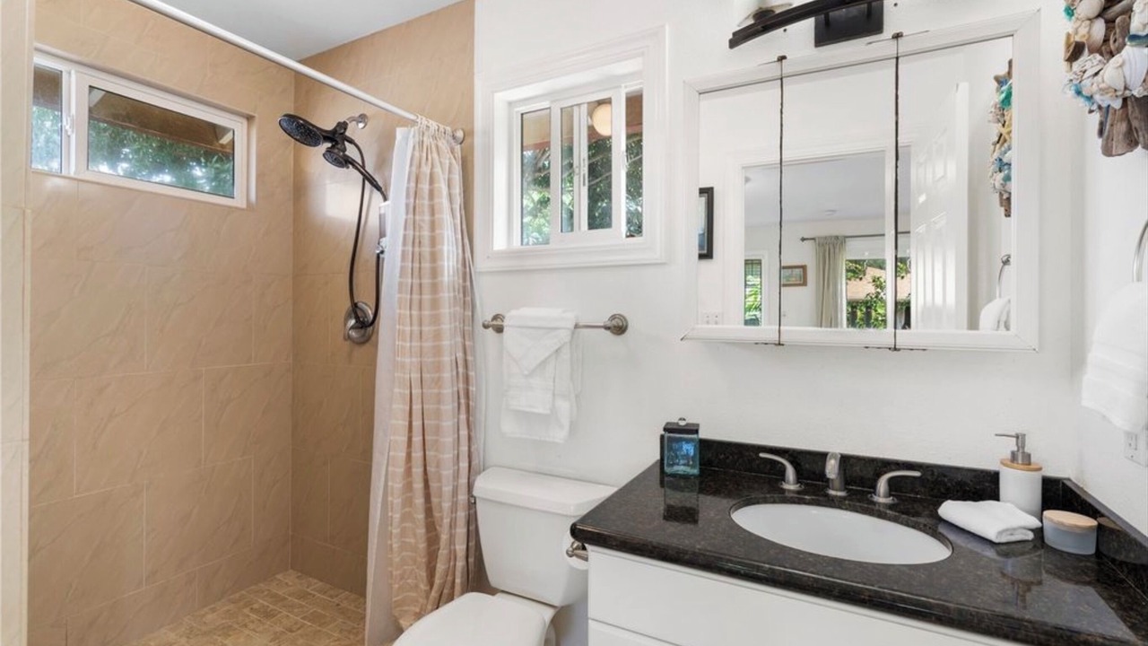 Photo of Bathroom in Pupukea