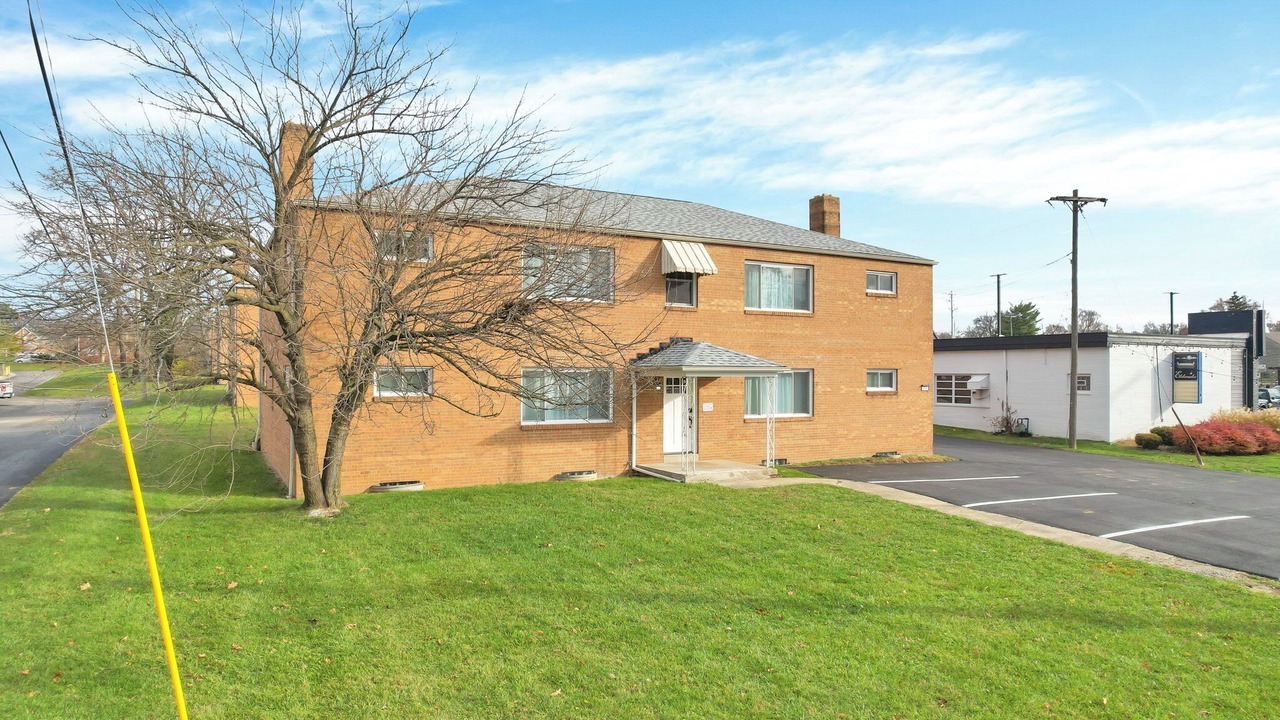 Photo of Outdoor in Sharon Heights