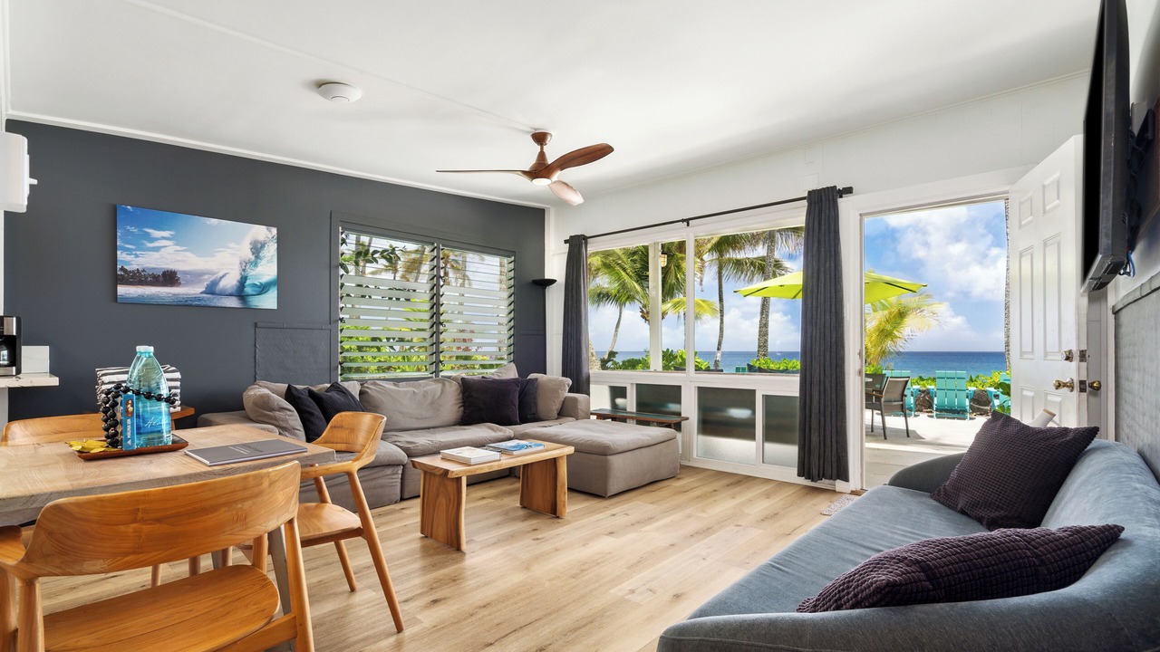 Photo of Livingroom in Pupukea