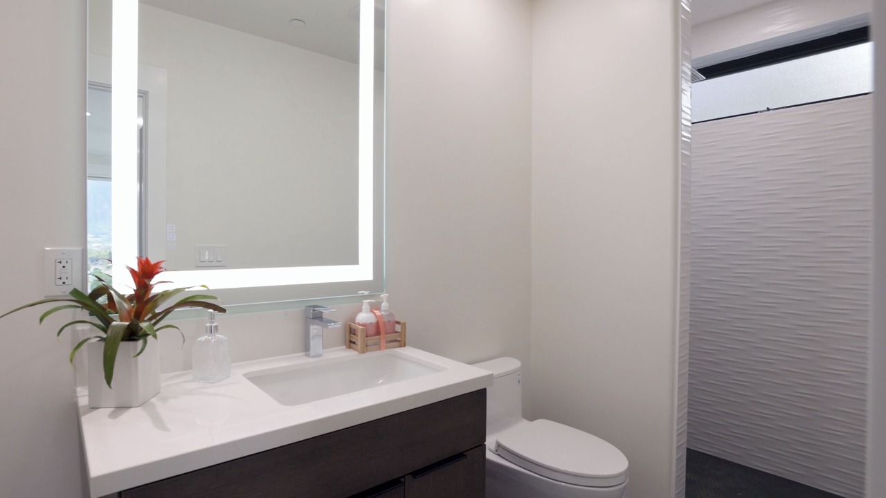 Photo of Bathroom in Kaneohe