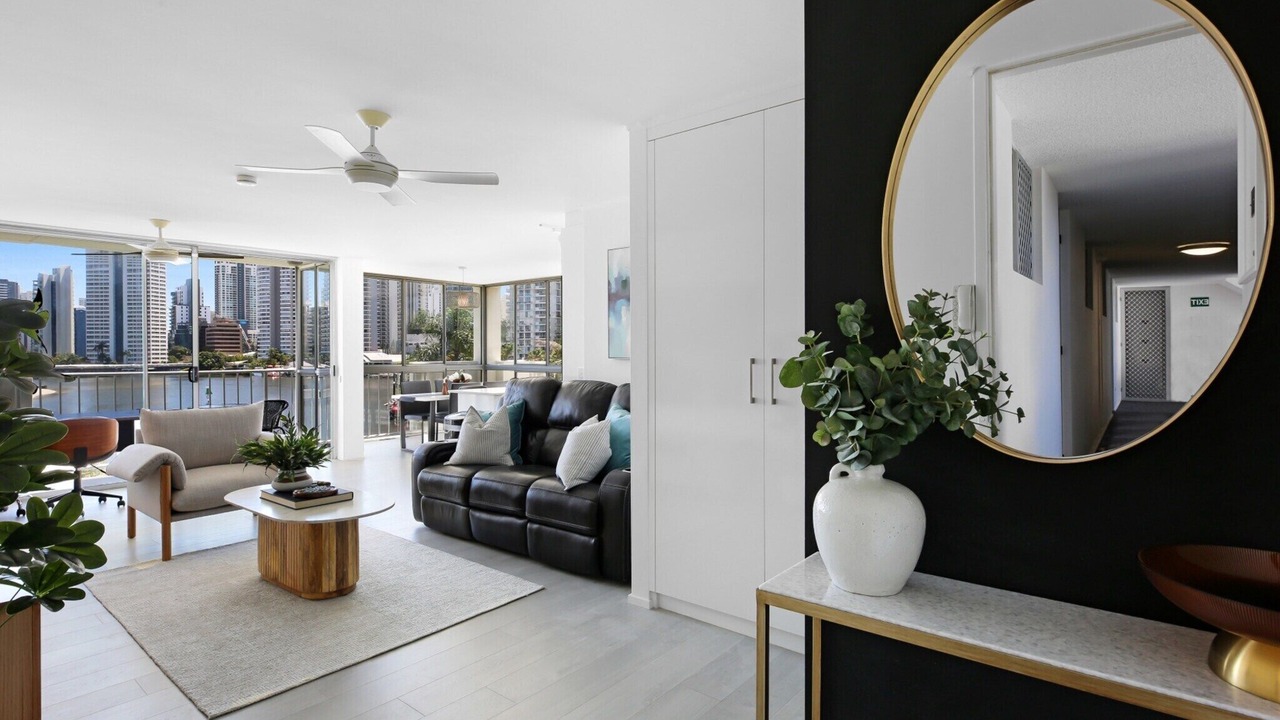 Photo of Livingroom in Surfers Paradise