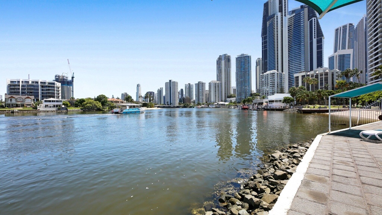 Photo of Others in Surfers Paradise