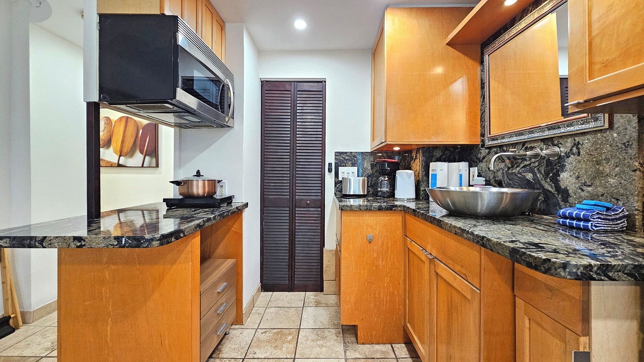Photo of Kitchen in Waikiki