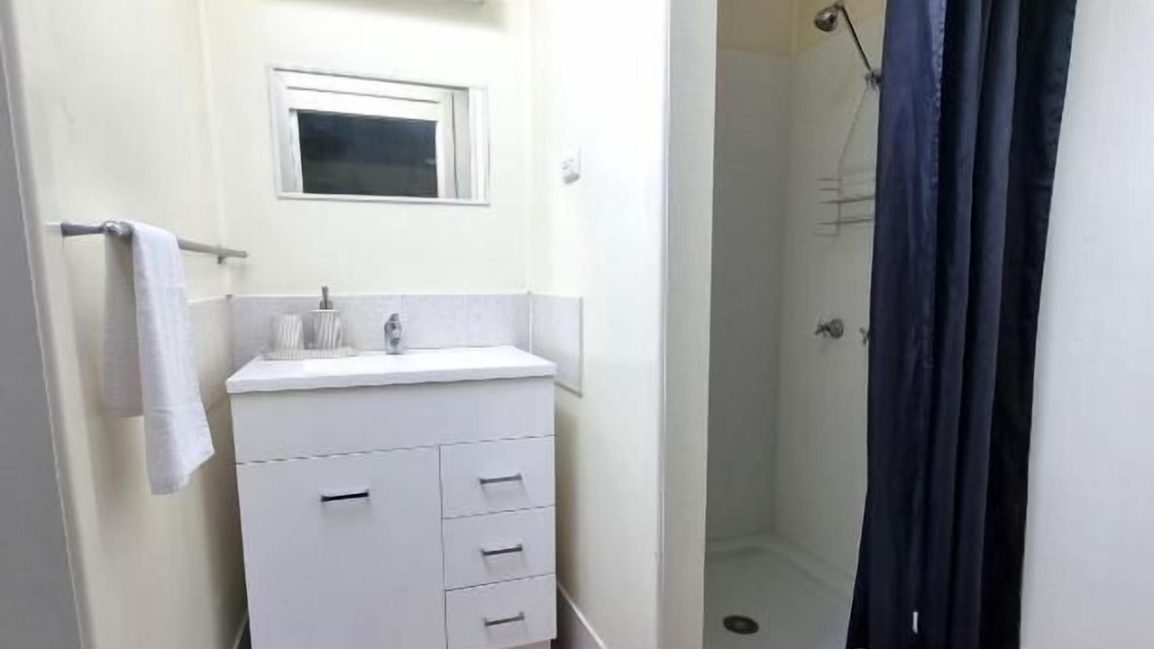 Photo of Bathroom in Glen Aplin