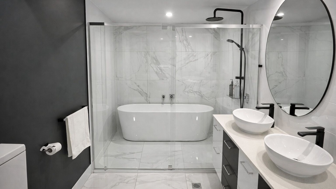 Photo of Bathroom in Biggera Waters