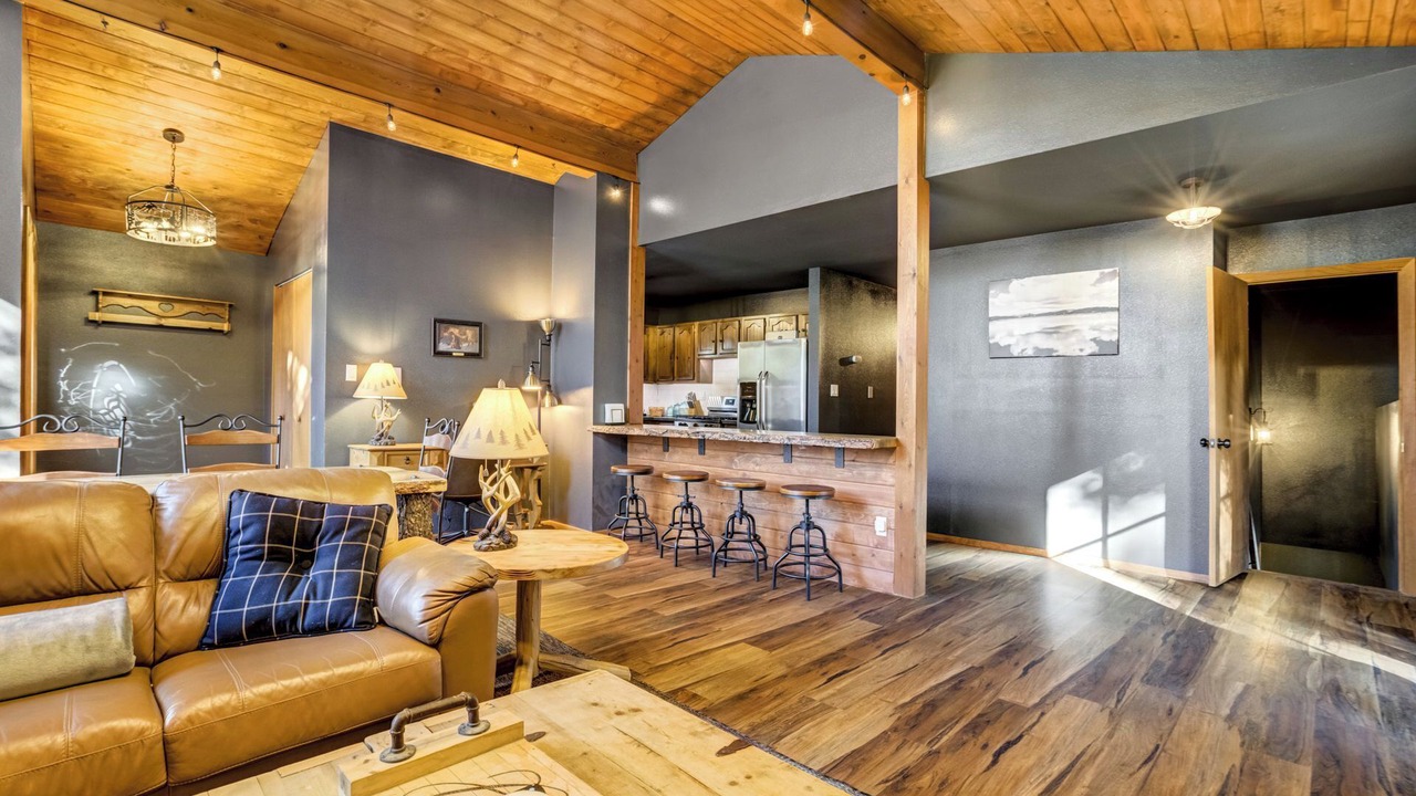 Photo of Livingroom in Florissant