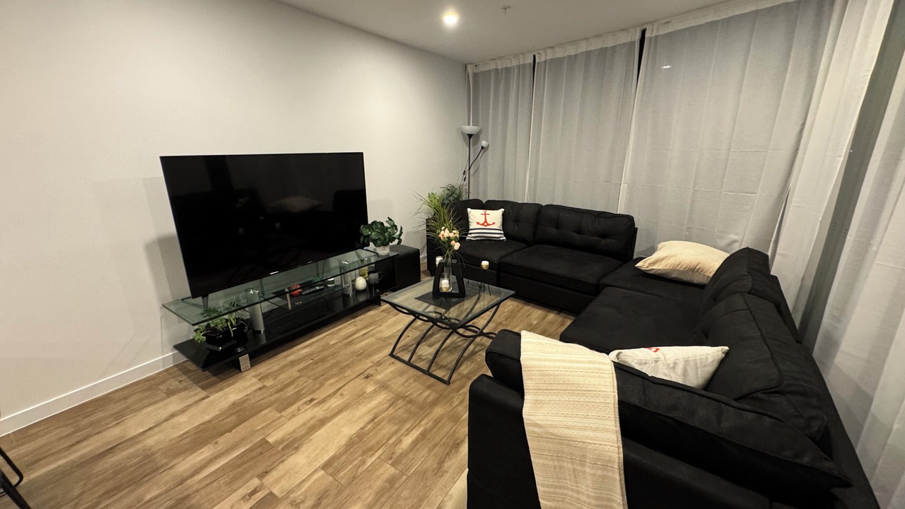 Photo of Livingroom in Main Beach