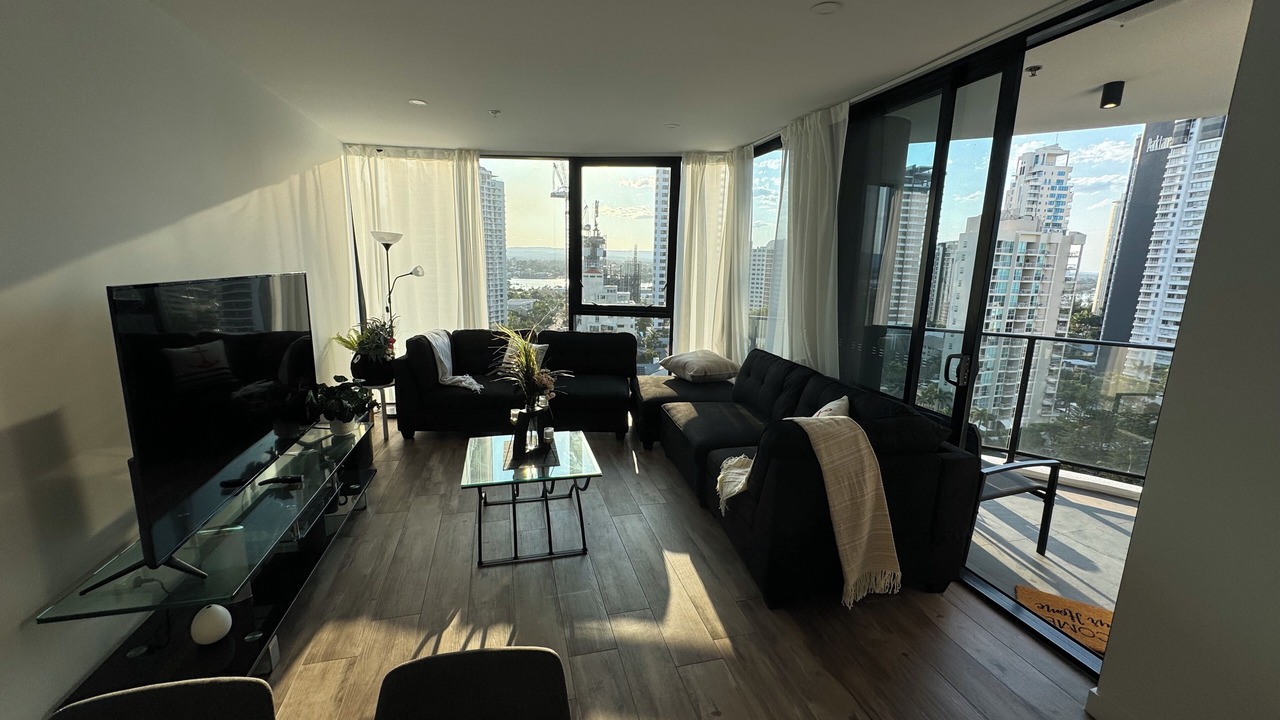 Photo of Livingroom in Main Beach