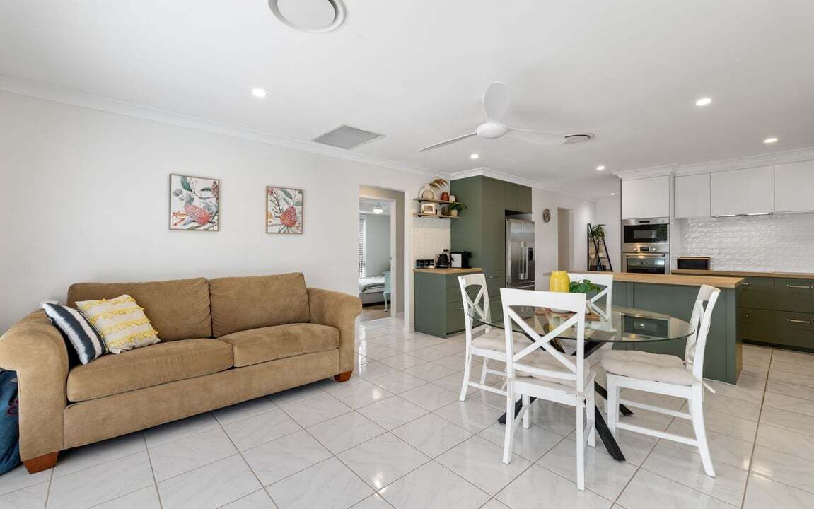 Photo of Livingroom in Banksia Beach