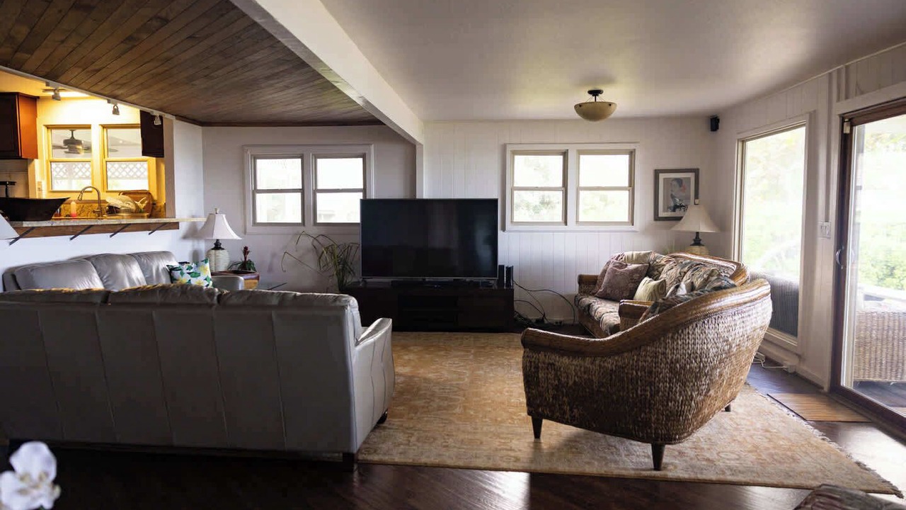 Photo of Livingroom in Punaluu
