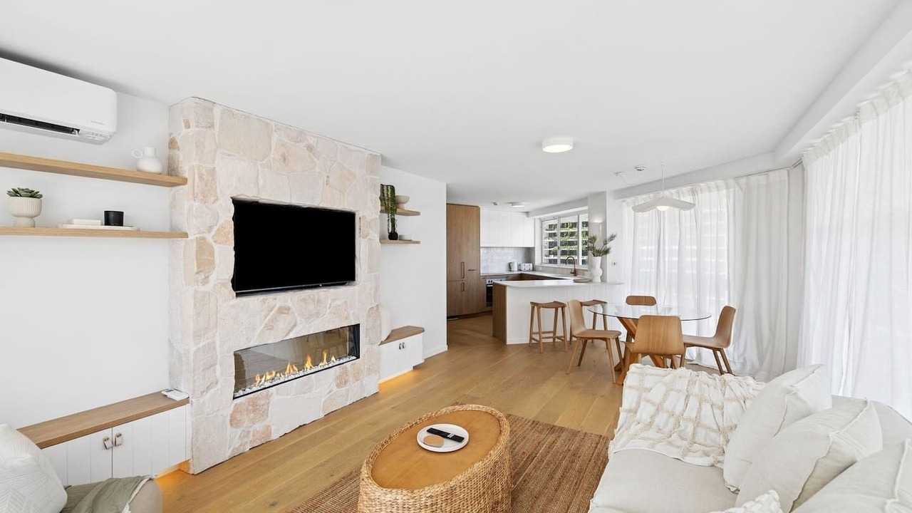 Photo of Livingroom in Palm Beach