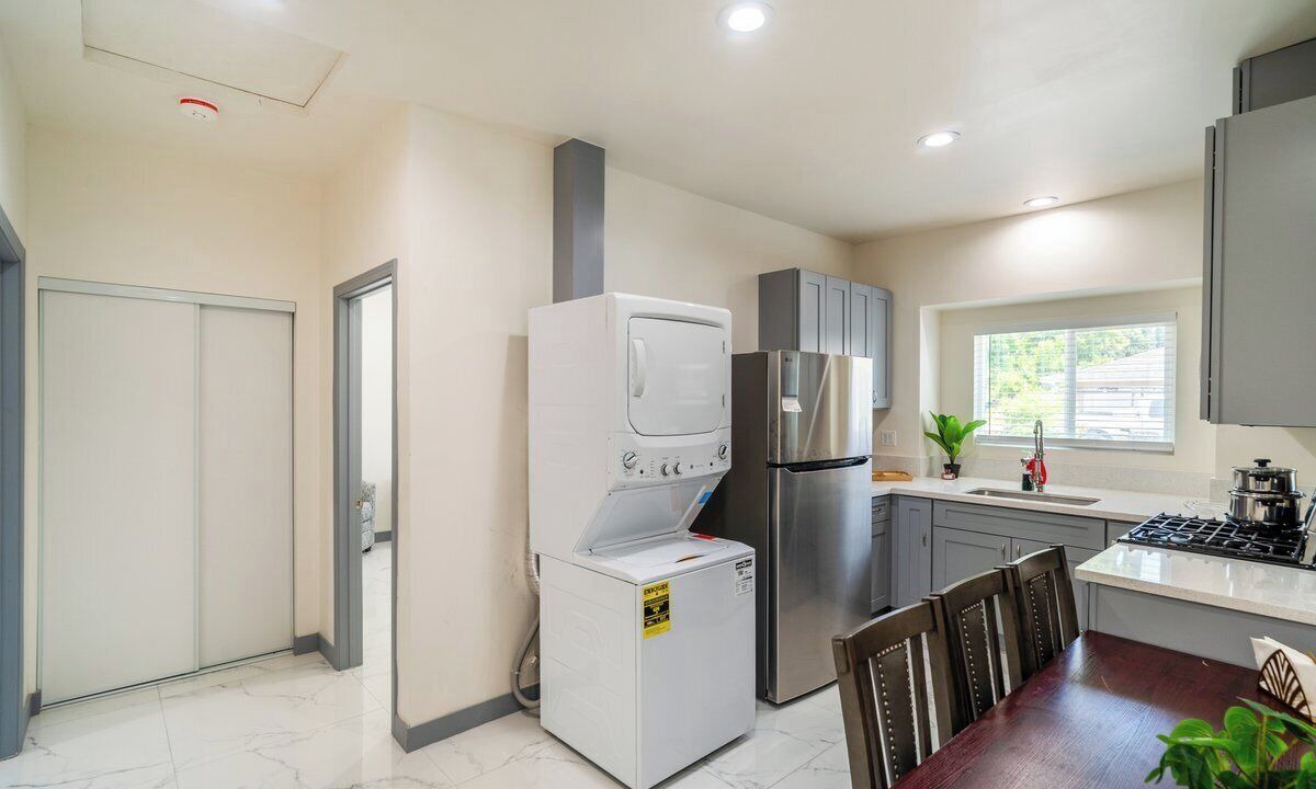 Photo of Kitchen in Southwest Anaheim