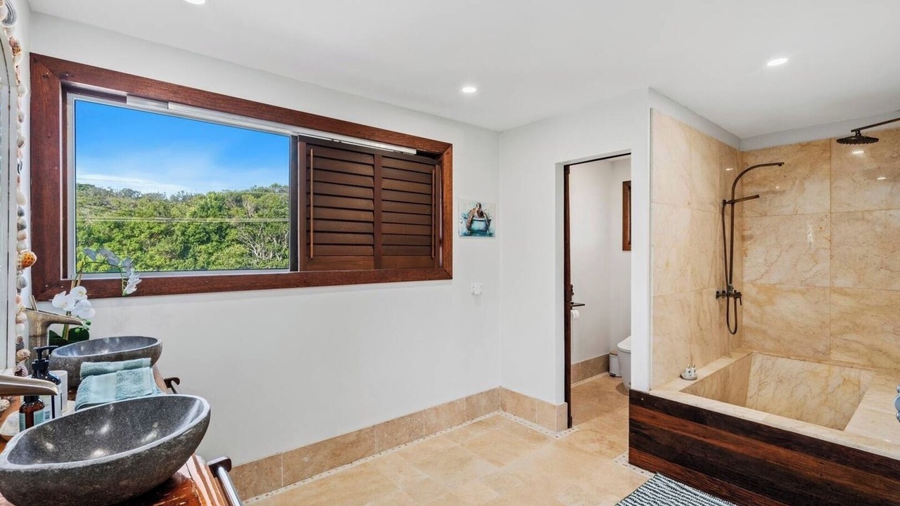 Photo of Bathroom in Hastings Point