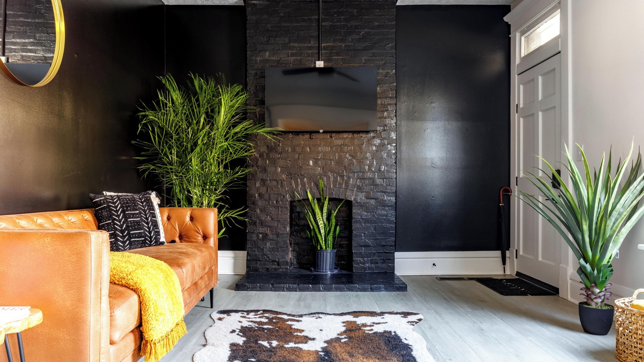 Photo of Livingroom in Victorian Village