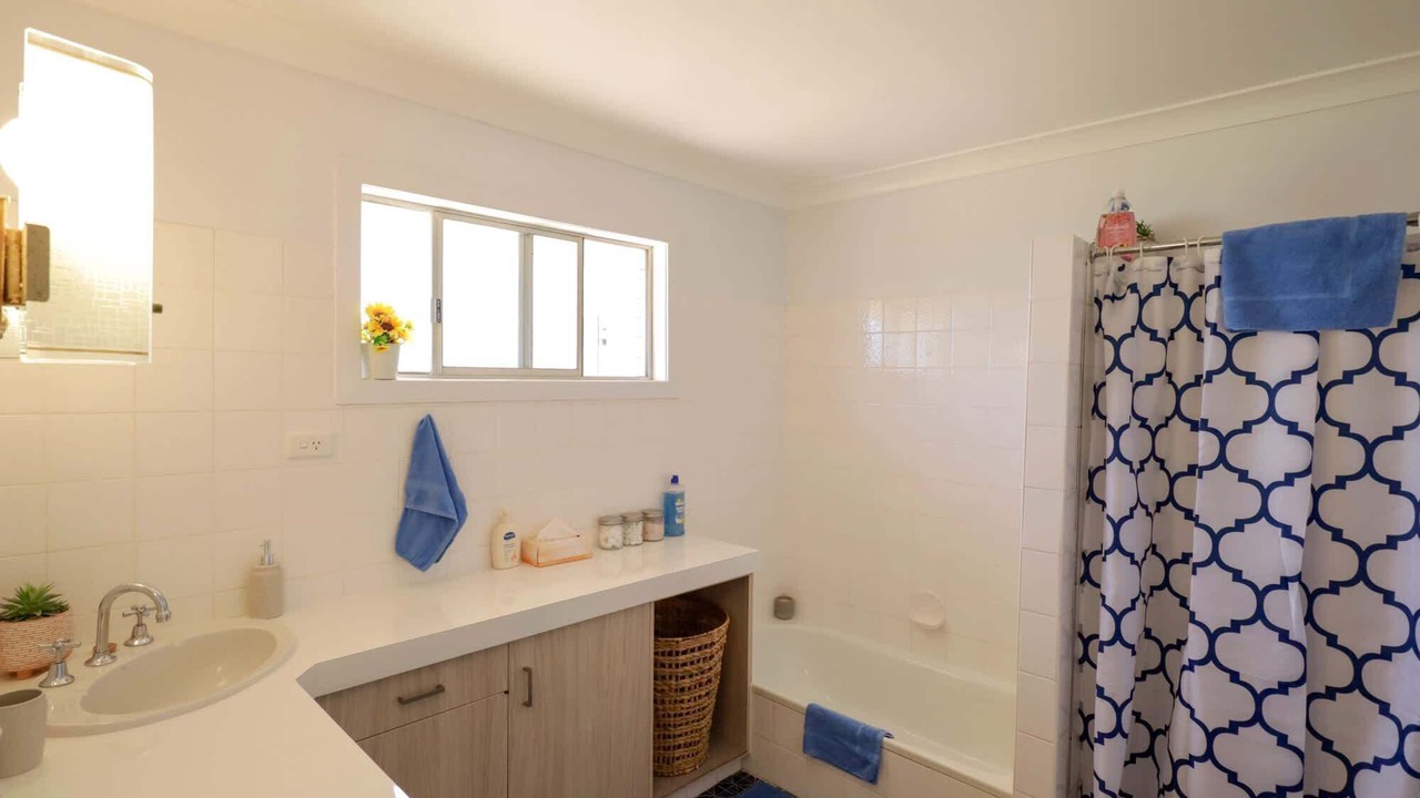 Photo of Bathroom in Tenterfield