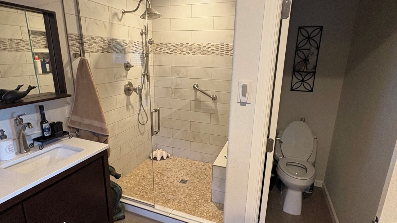 Photo of Bathroom in Mukilteo