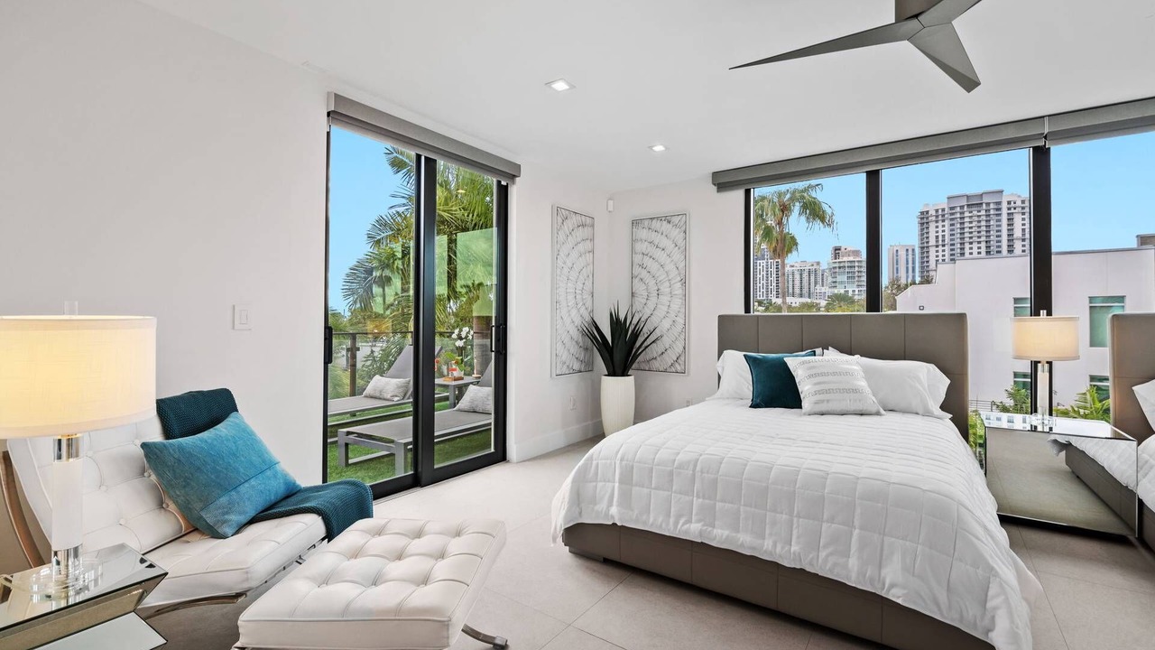 Photo of Bedroom in Beverly Heights