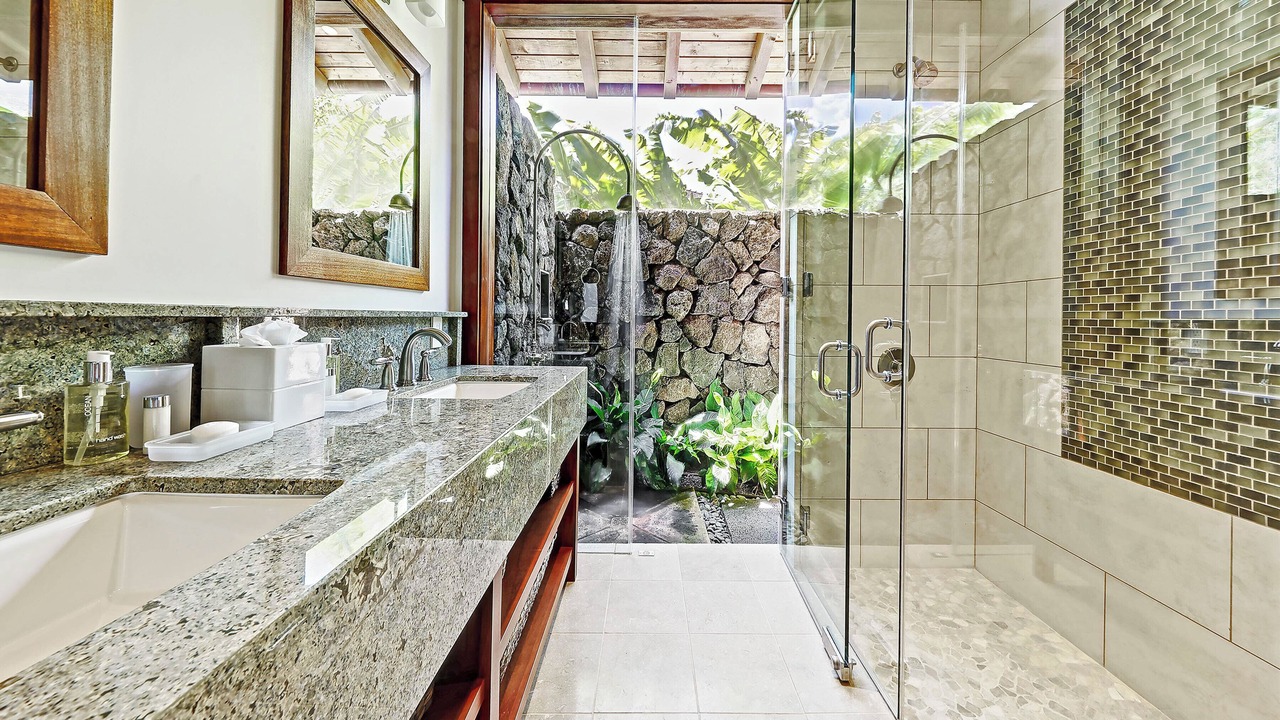 Photo of Bathroom in Kukuiula