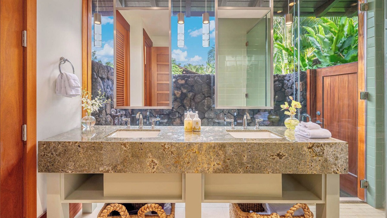 Photo of Bathroom in Kukuiula