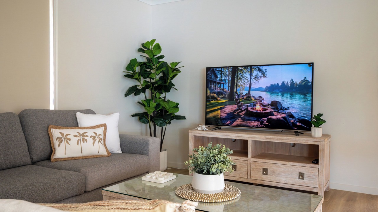 Photo of Livingroom in Varsity Lakes