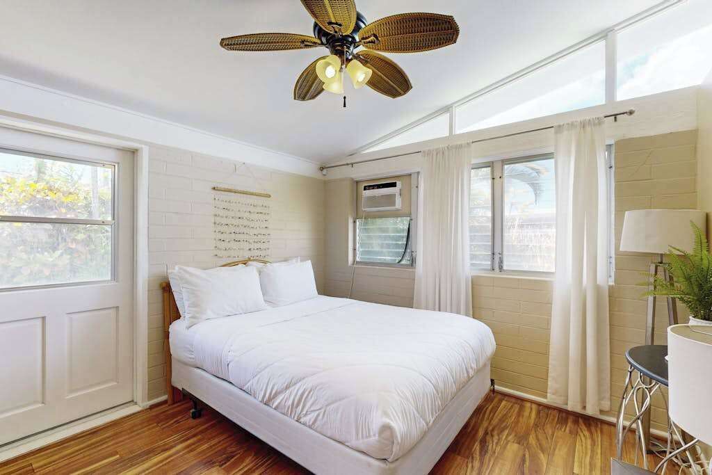 Photo of Bedroom in Portlock