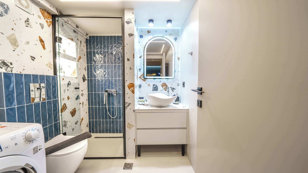 Photo of Bathroom in Nea Alikarnassos