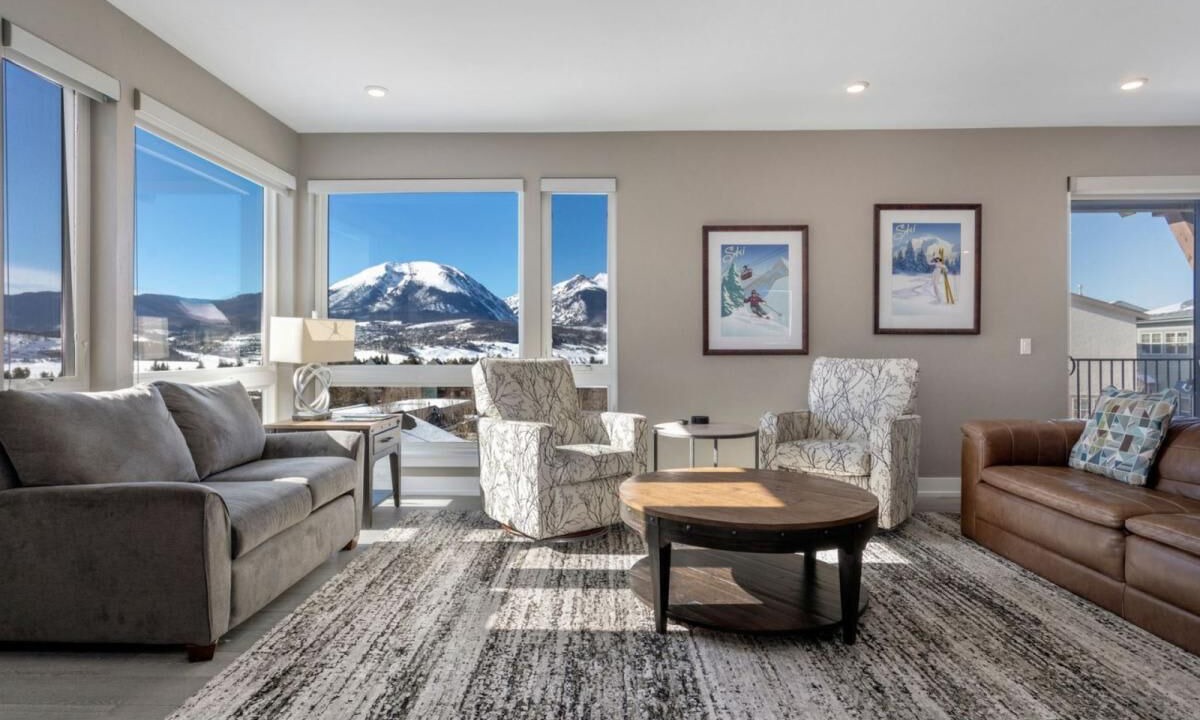 Photo of Livingroom in Dillon