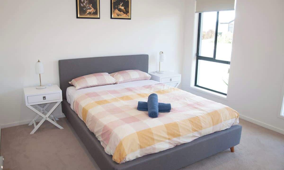 Photo of Bedroom in Logan Reserve