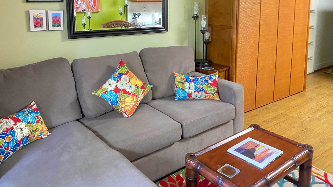 Photo of Livingroom in Historic Kailua Village