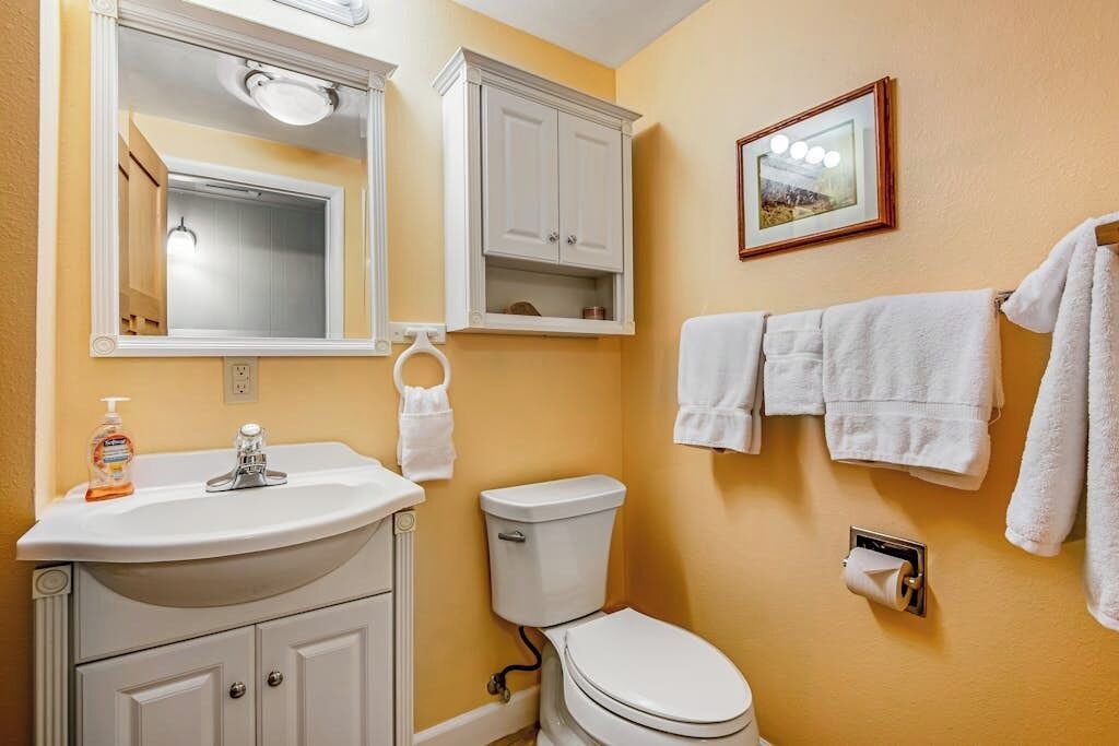 Photo of Bathroom in Dillon