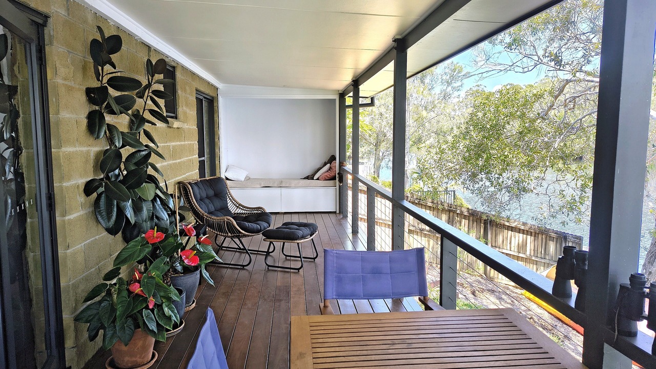 Photo of Patio Balcony in Ocean Shores