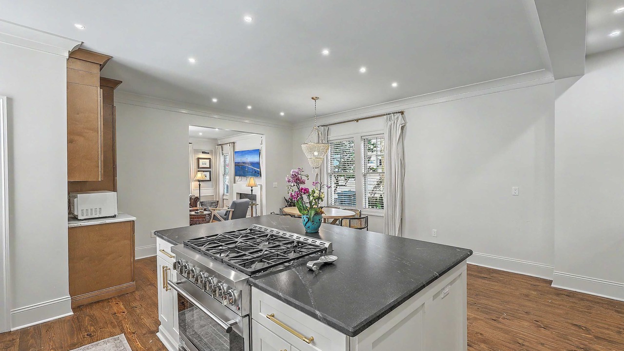 Photo of Kitchen in Harleston Village