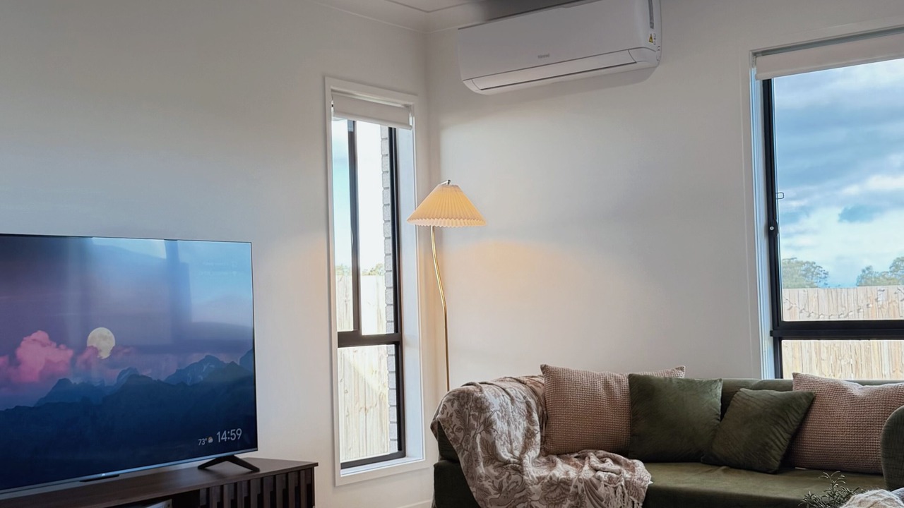Photo of Livingroom in Greenbank
