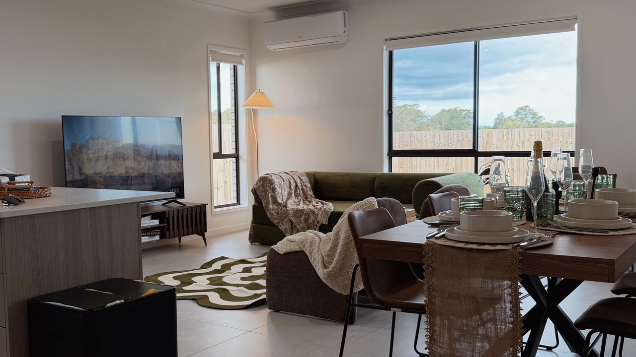 Photo of Livingroom in Greenbank