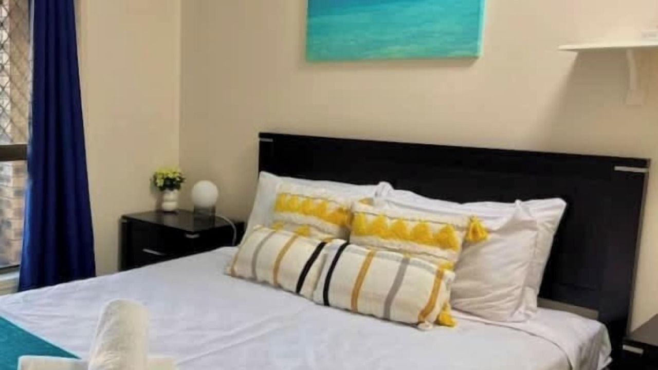 Photo of Bedroom in Mermaid Waters