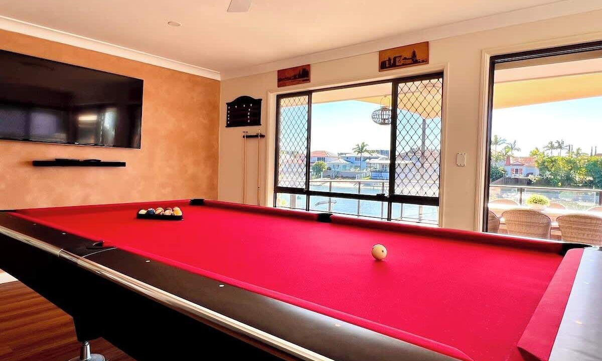 Photo of Bedroom in Mermaid Waters