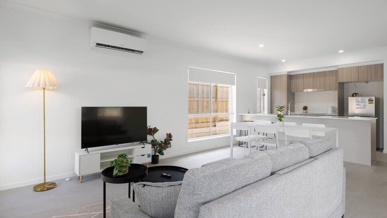 Photo of Livingroom in Greenbank