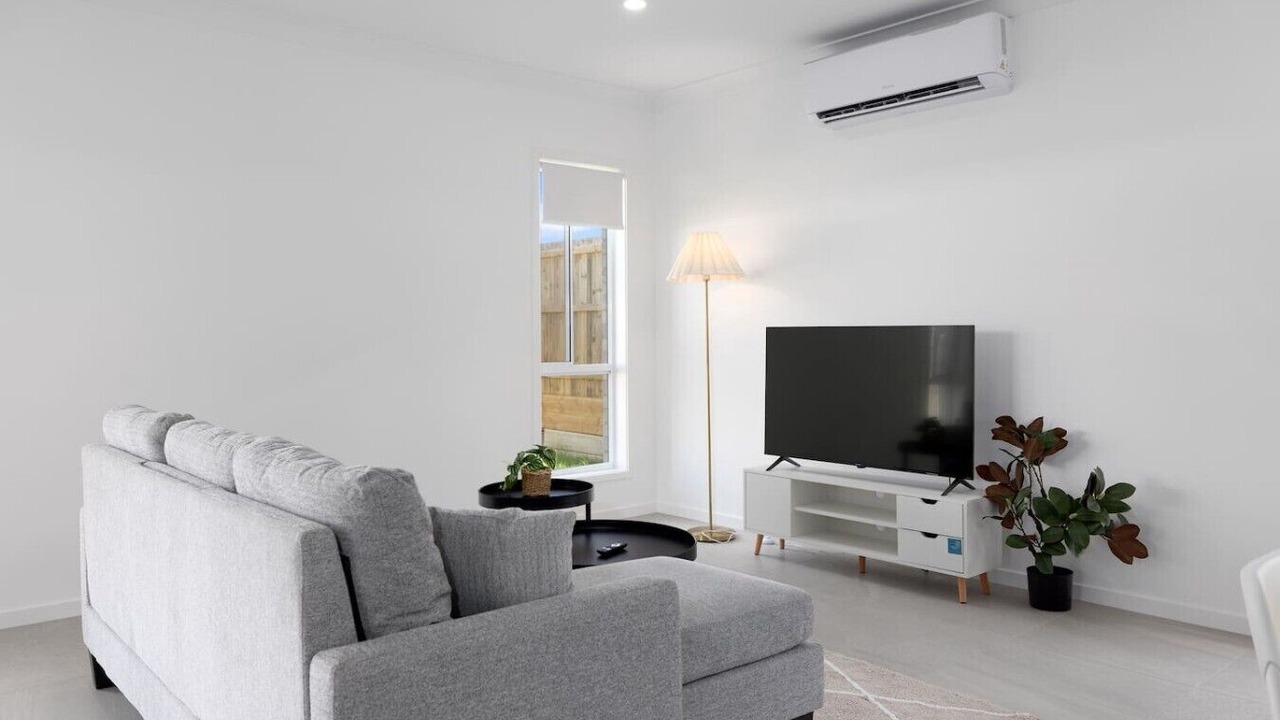 Photo of Livingroom in Greenbank