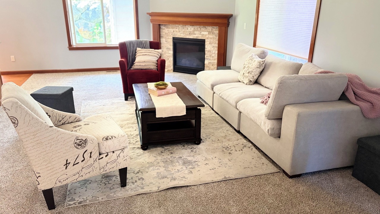 Photo of Livingroom in Silver Lake