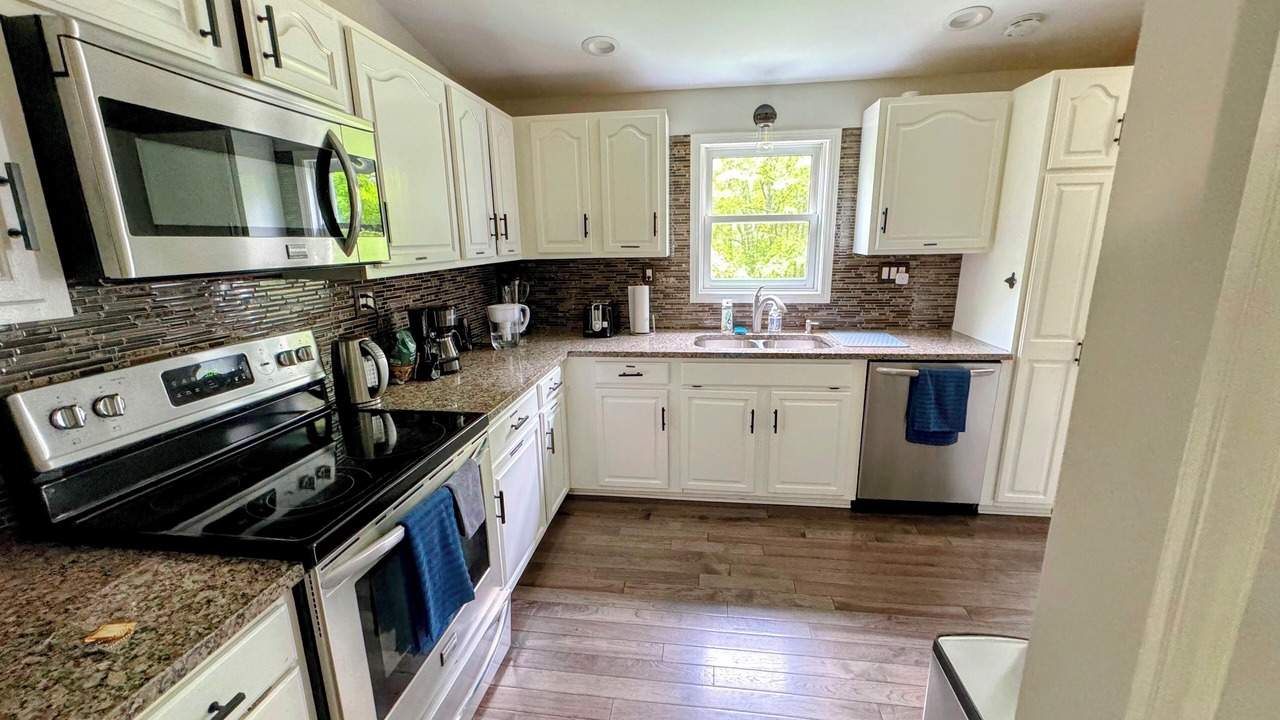 Photo of Kitchen in Saugerties