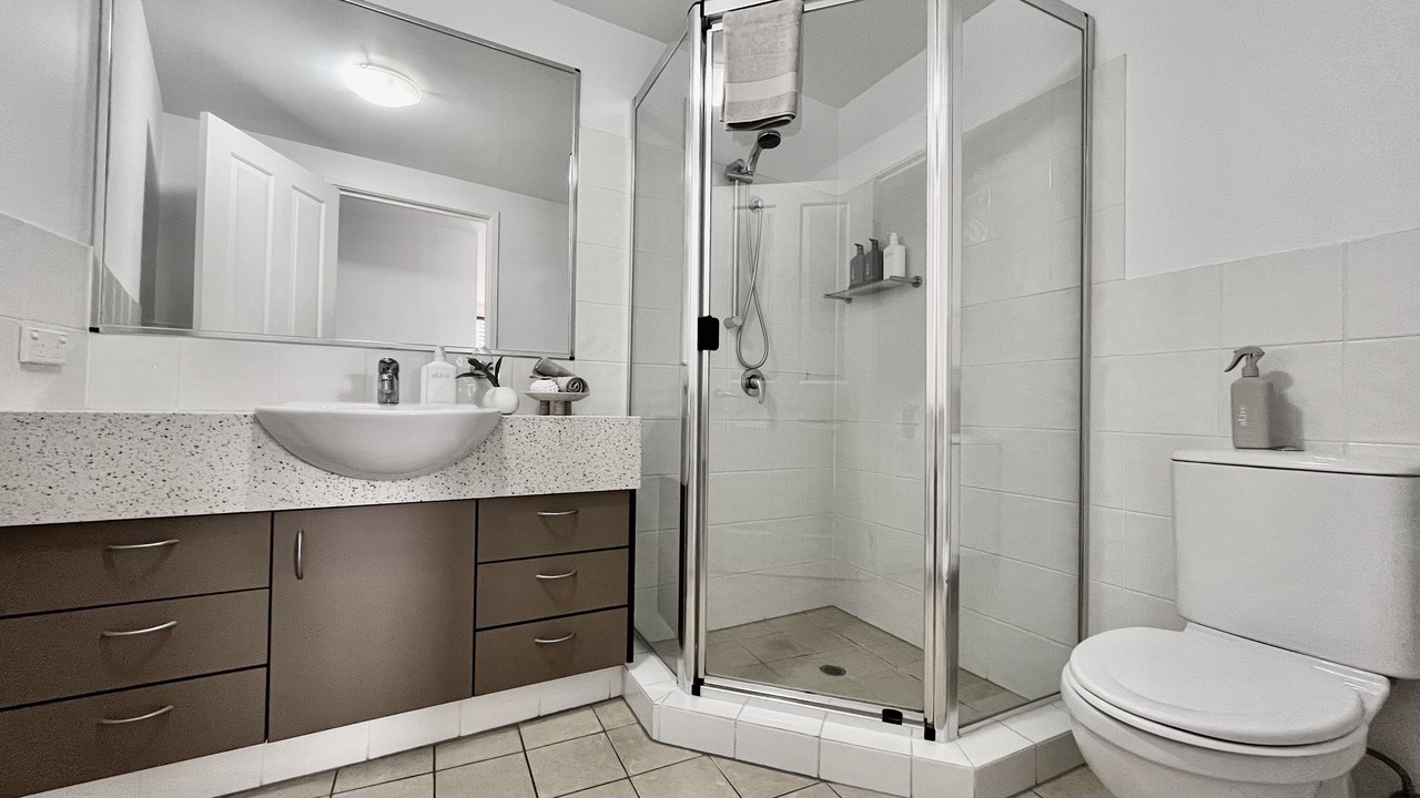 Photo of Bathroom in Broadbeach