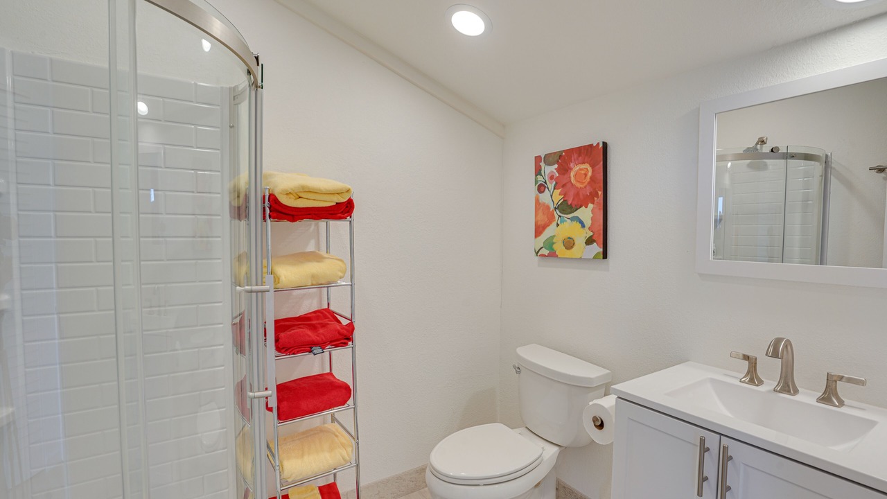 Photo of Bathroom in Keauhou