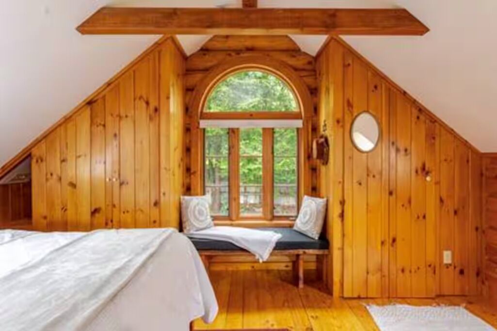 Photo of Bedroom in Warren