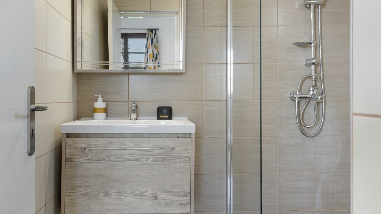 Photo of Bathroom in Nisyros