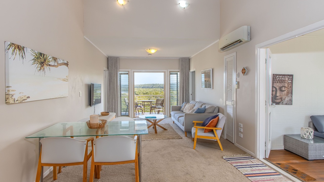 Photo of Livingroom in Hastings Point