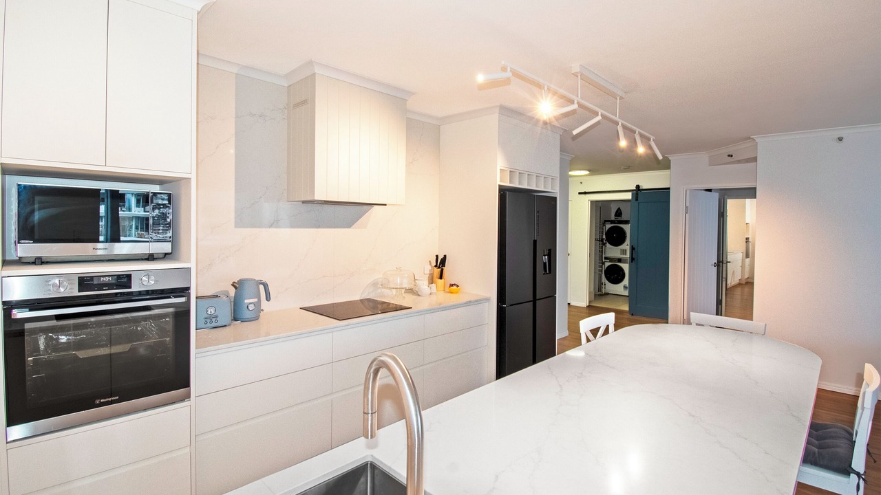 Photo of Kitchen in Main Beach