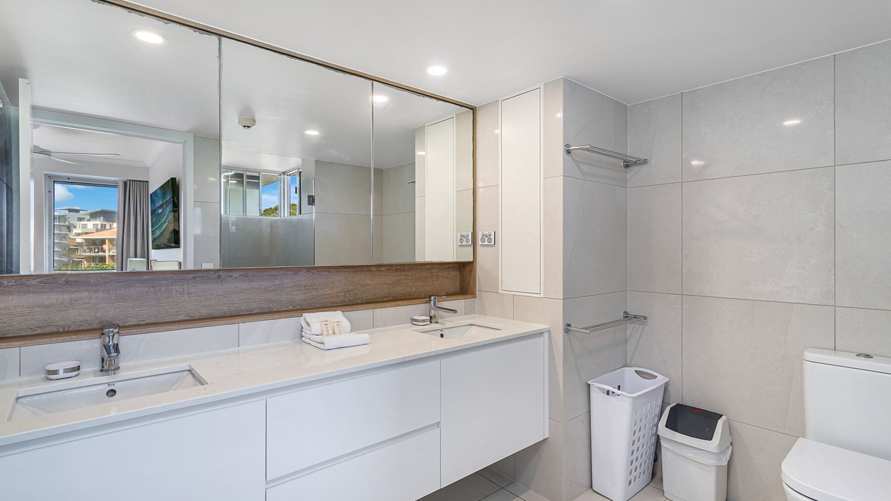 Photo of Bathroom in Coolangatta