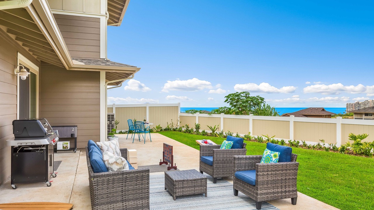 Photo of Outdoor in Makaha Valley