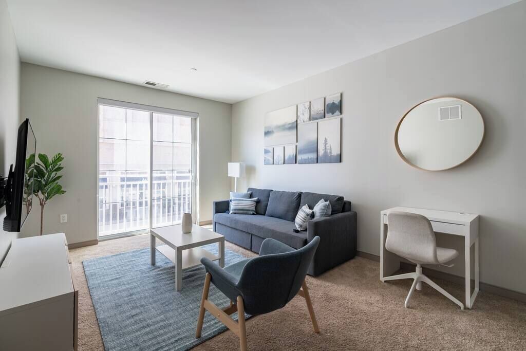 Photo of Livingroom in Uptown District